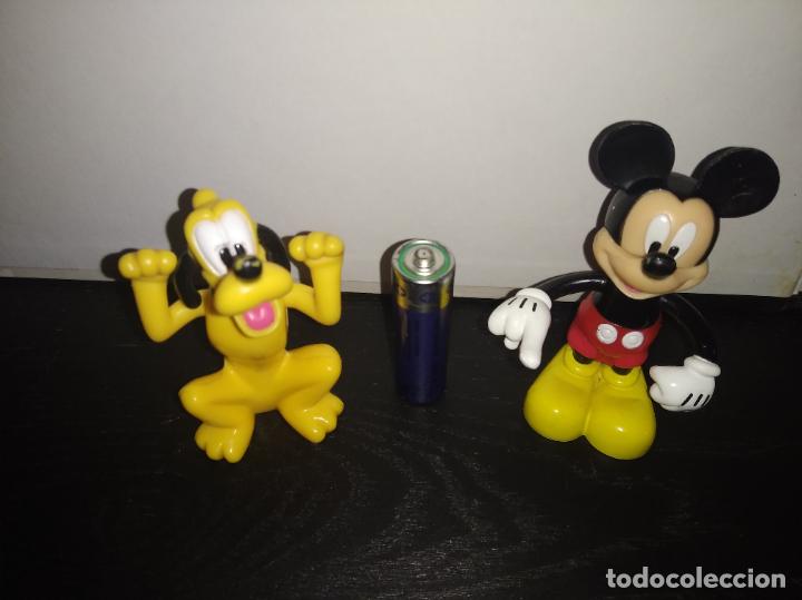 Figuras de goma y PVC: Mu&ntilde;eco figura Pluto y Mickey mouse disney - Foto 2