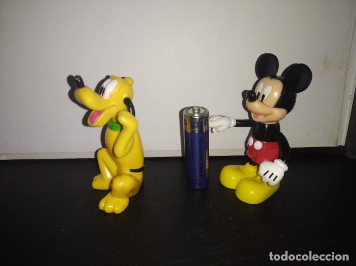 Figuras de goma y PVC: Mu&ntilde;eco figura Pluto y Mickey mouse disney - Foto 5