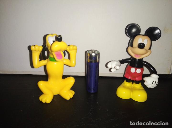 Figuras de goma y PVC: Mu&ntilde;eco figura Pluto y Mickey mouse disney - Foto 1