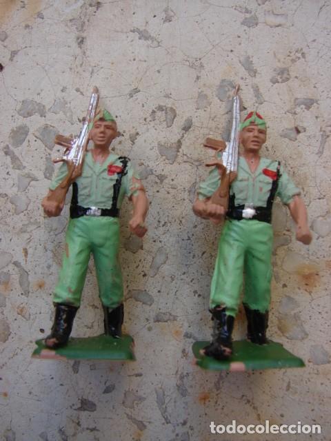 Figuras de goma y PVC: 2 LEGIONARIOS - Foto 1