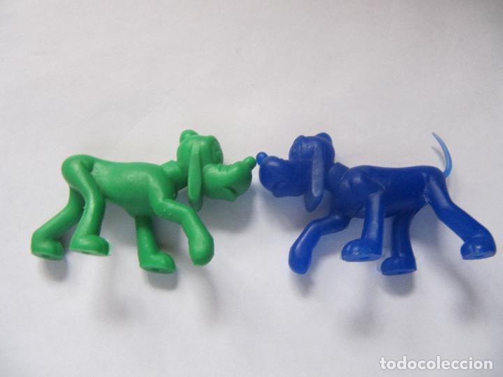 Figuras de goma y PVC: PLUTO DUNKIN AZUL Y VERDE - Foto 1