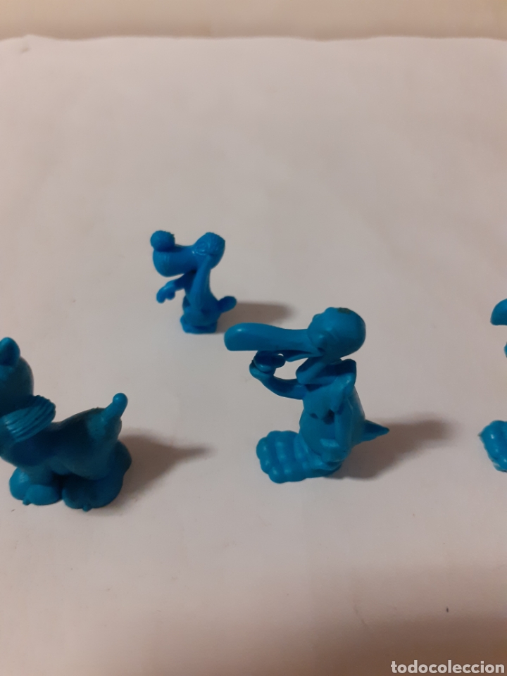 Figuras de goma y PVC: FIGURAS DUNKIN WARNER AZULES - Foto 4