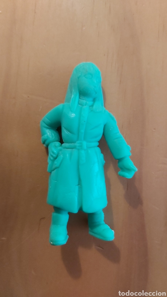 Gummi- und PVC-Figuren: FIGURA GOMA MAI MATUTANO