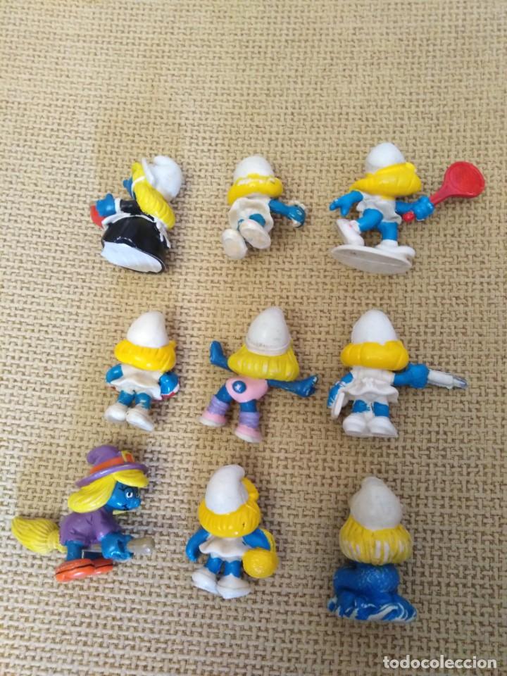 Figuras de goma y PVC: Figuras antiguas de goma pitufas - Foto 2