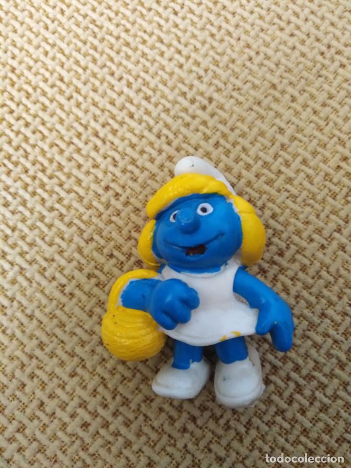 Figuras de goma y PVC: Figuras antiguas de goma pitufas - Foto 5