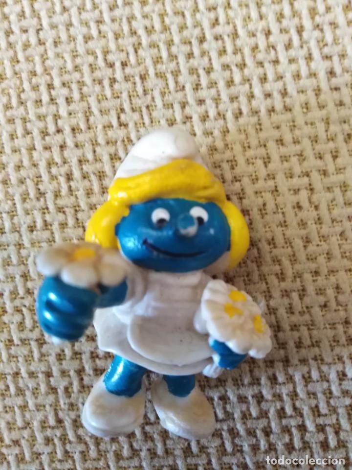 Figuras de goma y PVC: Figuras antiguas de goma pitufas - Foto 19