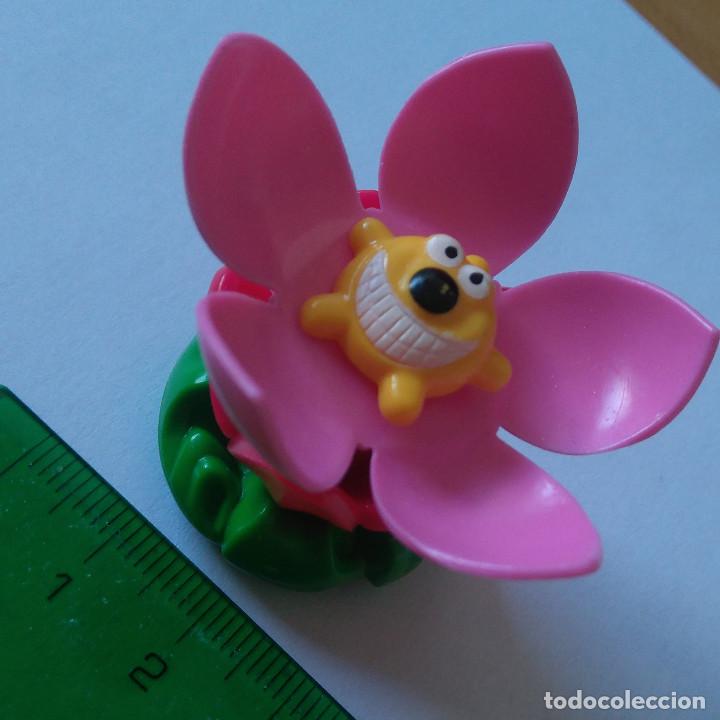 Figuras de Borracha e PVC: kinder flor serie c planta florecilla