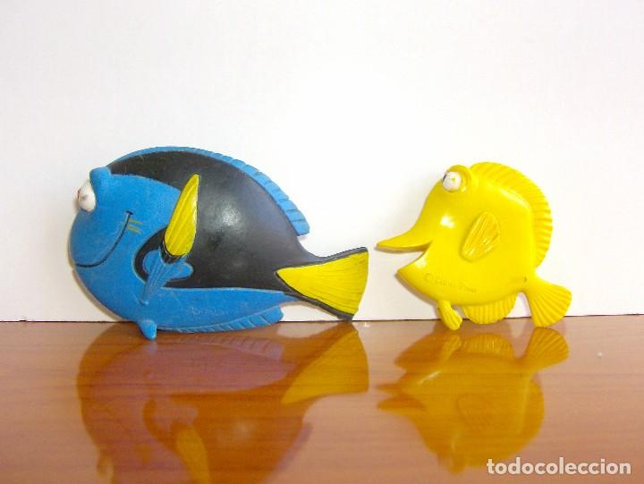 Figuras de goma y PVC: DORY Y BURBUJAS (BUSCANDO A NEMO) DISNEY - Foto 2