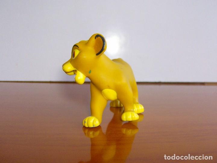 Figuras de goma y PVC: LINTERNA SIMBA (EL REY LEON). ENERGIZER - Foto 5