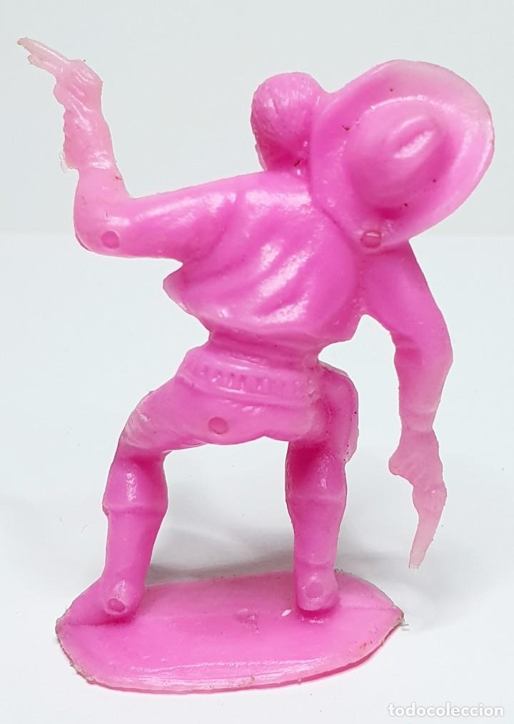 Figuras de goma y PVC: INDIO COLOR ROSA - Foto 2