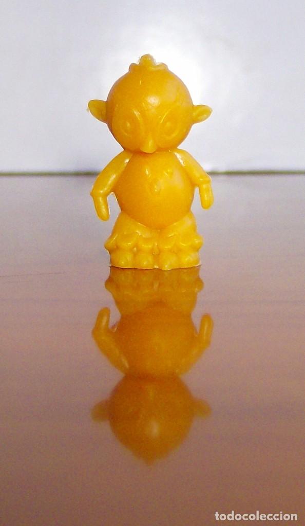 Figuras de goma y PVC: OLIVER EL BUHO. COLOR OCRE. DUNKIN - Foto 1
