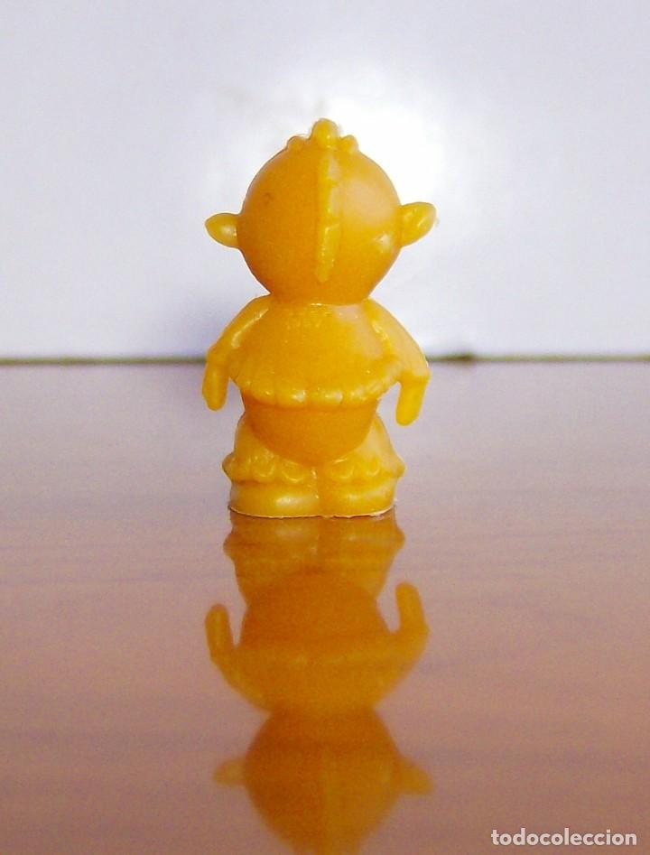 Figuras de goma y PVC: OLIVER EL BUHO. COLOR OCRE. DUNKIN - Foto 2