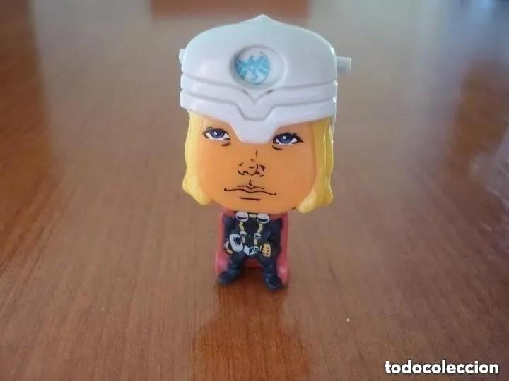 Figuras de goma Kinder: Figura Kinder -Thor - H&eacute;roes marvel - Foto 1