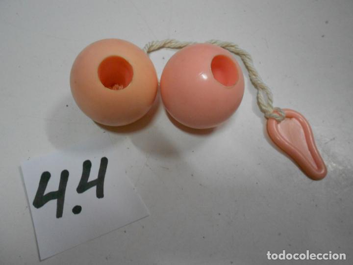 Figuras de goma y PVC: BOLAS TAKA TAKA NUEVAS - Foto 1