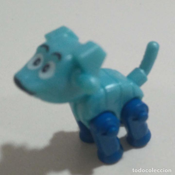 Figuras de goma Kinder: KINDER PERRO ANDROIDE ROBOT MU&Ntilde;ECO perrito dog - Foto 1