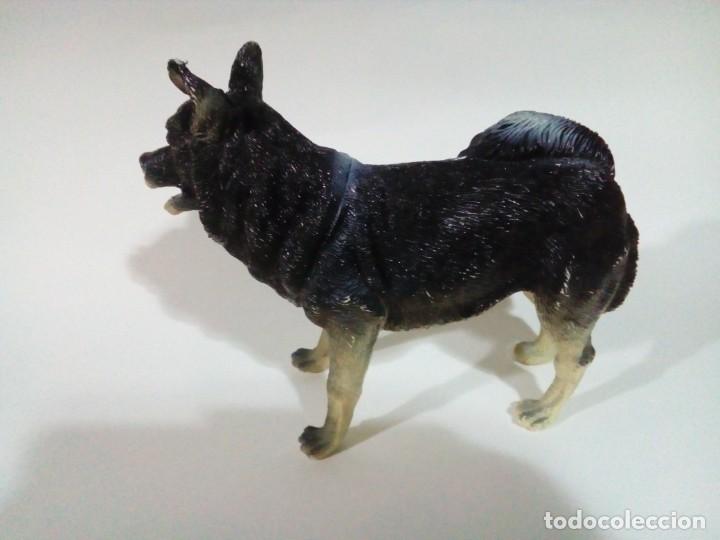 Figuras de goma y PVC: FIGURA DE PERRO DE PVC - Foto 6