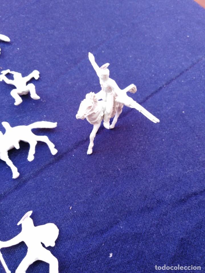 Figuras de goma y PVC: Indios pl&aacute;stico Minioeste de Comansi - Foto 4