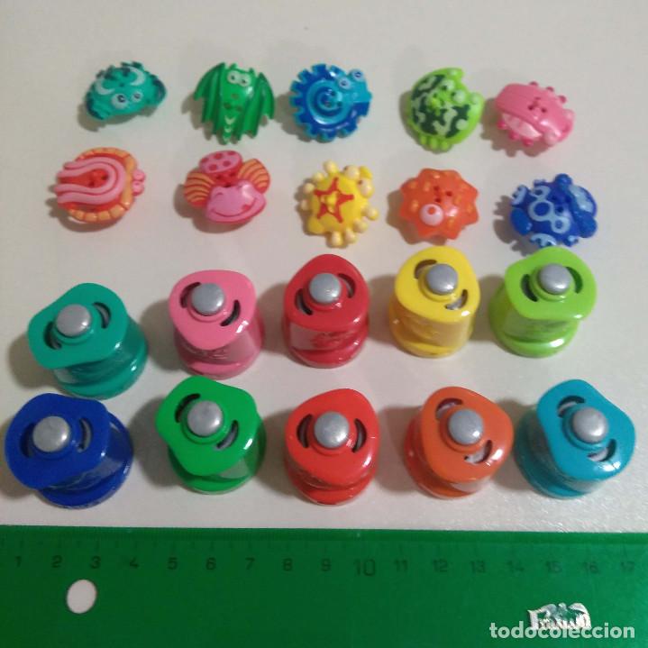Figuras de Borracha e PVC: peonzas kinder bugs bug action bichos repionas giratorias colores