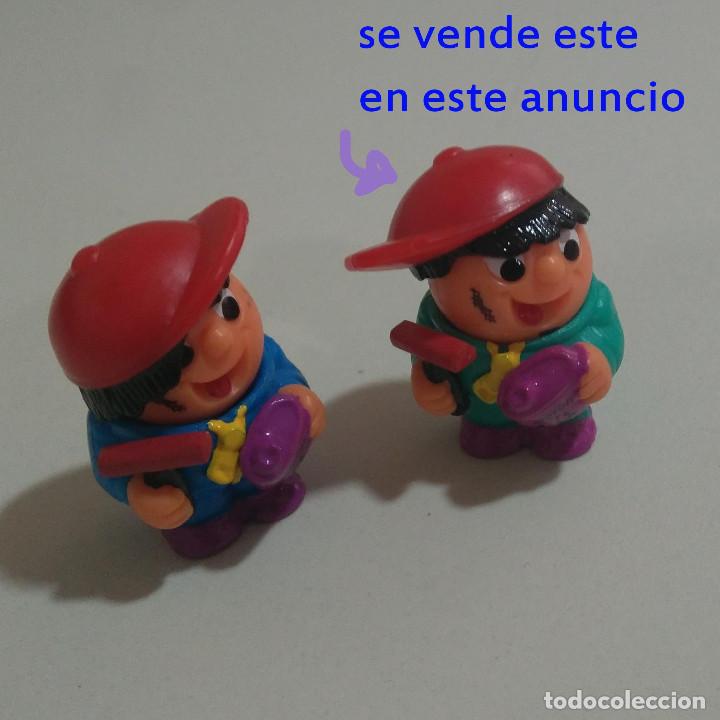 Kinder &Uuml;berraschung: LEER** kinder cabezones figuras figura mecanico coche