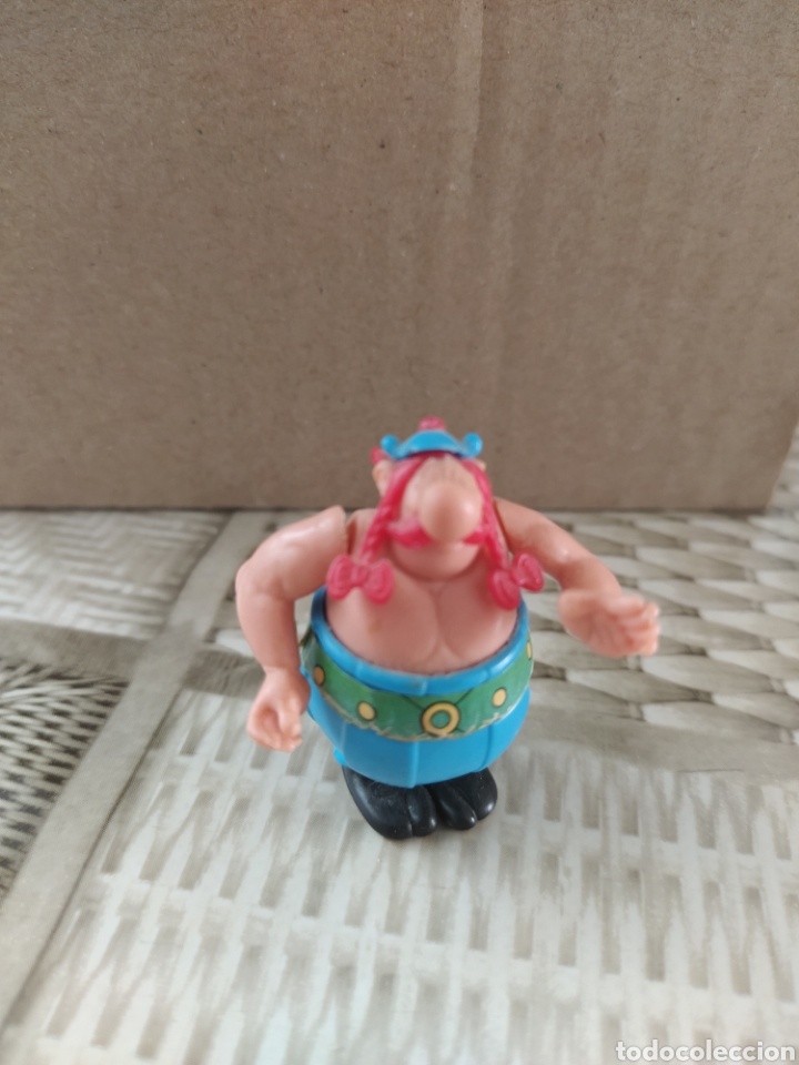 Figuras de goma Kinder: Figura tipo Kinder Serie Ast&eacute;rix. - Foto 1