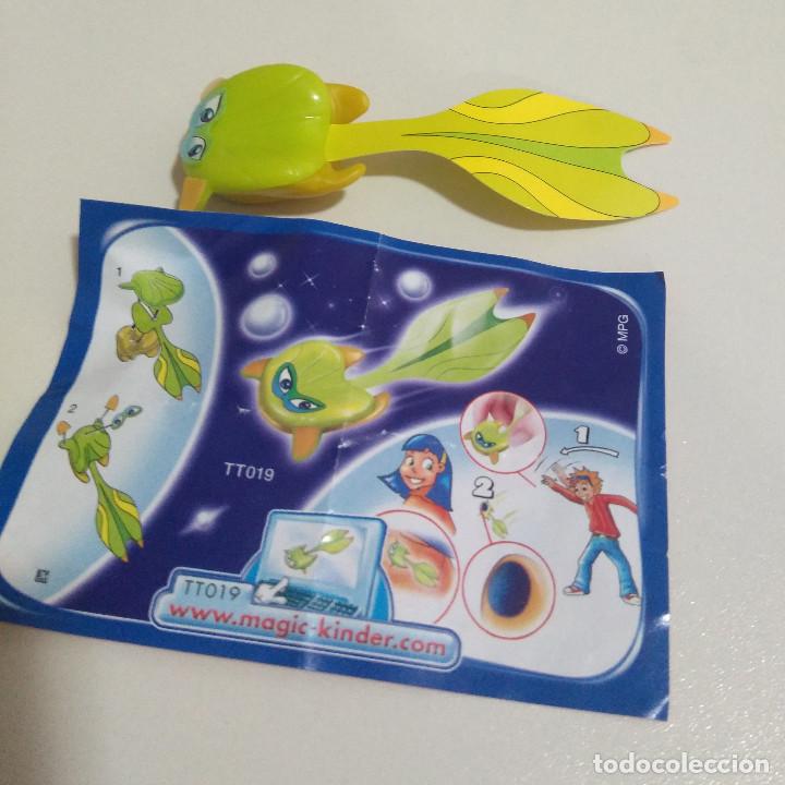 Figuras de Goma Kinder: kinder alien ovni volador bpz papel insecto ?