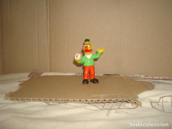 Figuras de goma y PVC: blas de epi y blas comic spain 7,50 cm - Foto 1
