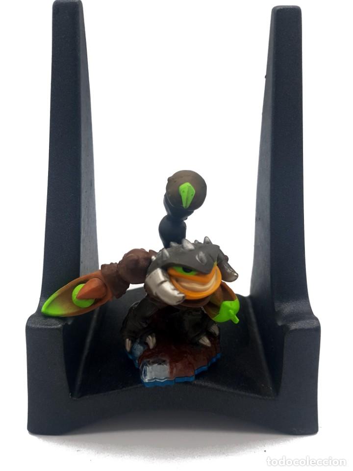 Figuras de goma y PVC: SKYLANDERS SWAP FORCE SCORP - Foto 1
