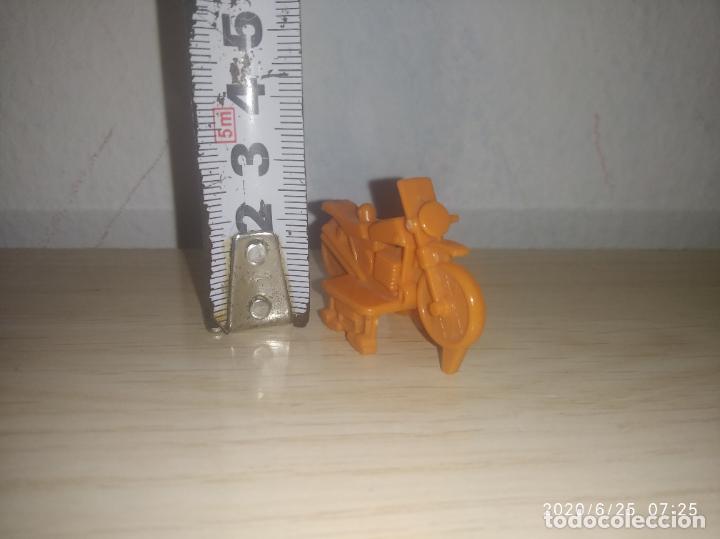 Figuras de goma y PVC: Moto premium dunkin - Foto 8
