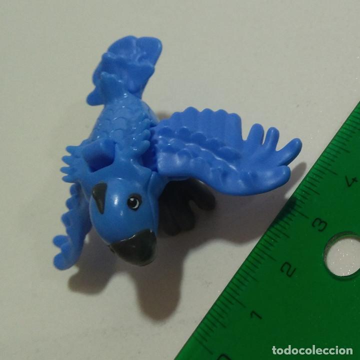 Figuras de Borracha e PVC: LORO EXOTICO AZUL kinder natoons naton natoon ave selva papagayo