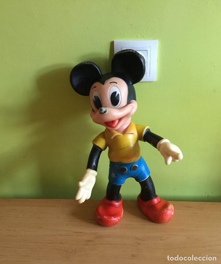 Figuras de goma y PVC: Mickey a&ntilde;os 60-70 - Foto 1