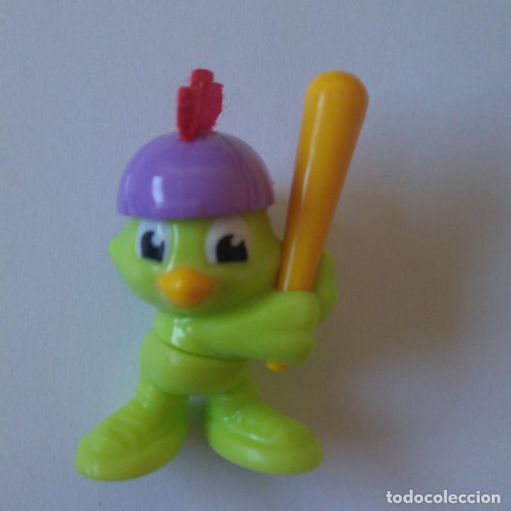 Figuras de Borracha e PVC: pascua pollito pollo urban mu&ntilde;eco kinder bate beisbol baseball