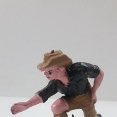Figuras de Goma y PVC: ARTILLERO - TIRADOR DE CAÑON AUSTRALIANO . REALIZADO POR PECH . ORIGINAL AÑOS 60. Lote 210373213