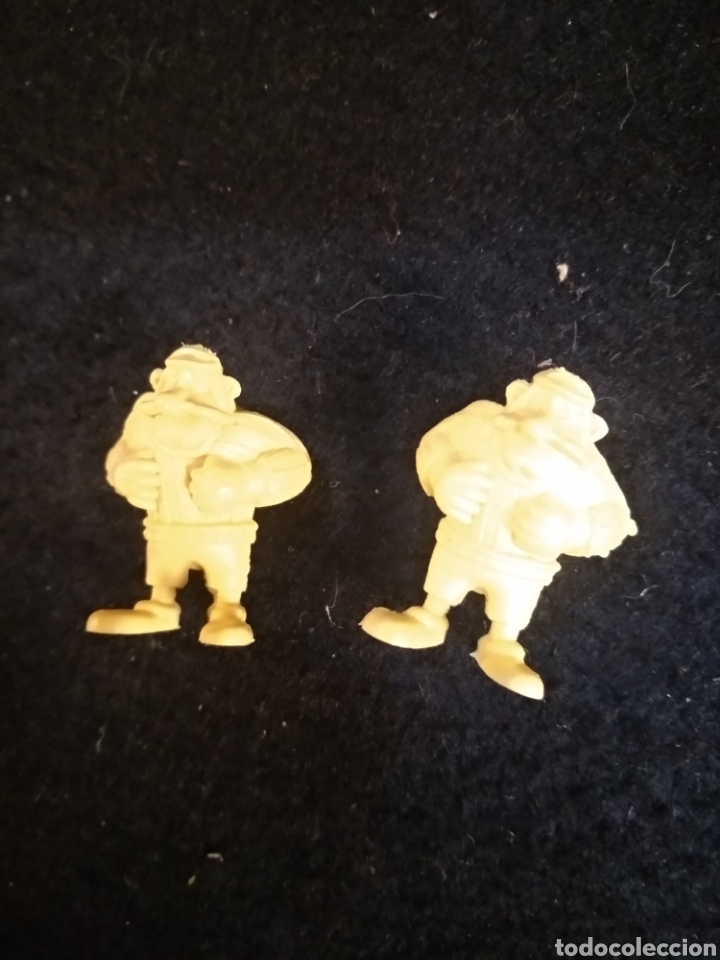 Figuras de goma y PVC: 2 Figura Dunkin, Dargaud Asterix - Foto 2