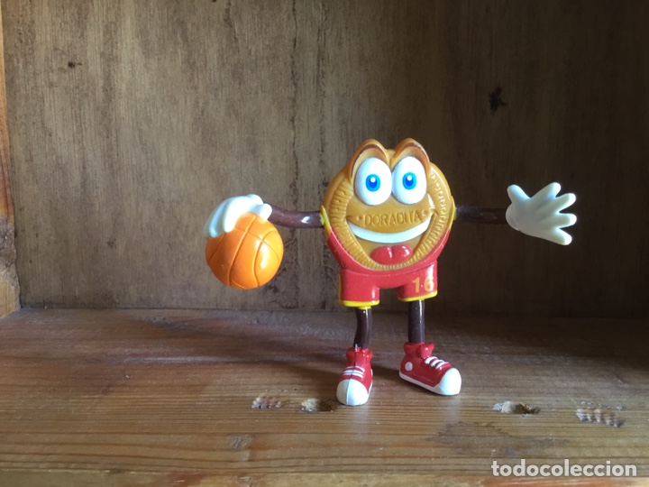 Figurines en Caoutchouc et PVC: FIGURA DORADITA. GALLETAS MARBU DORADA. GOMA. PVC