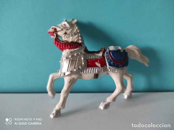 Figuras de goma y PVC: REAMSA CABALLO MEDIEVAL - Foto 2