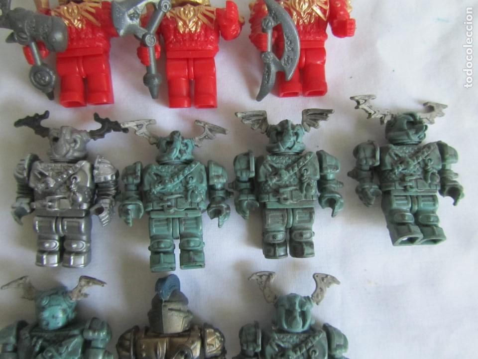 Figuras de goma y PVC: 10 figuras de pl&aacute;stico MegaBloks - Foto 4