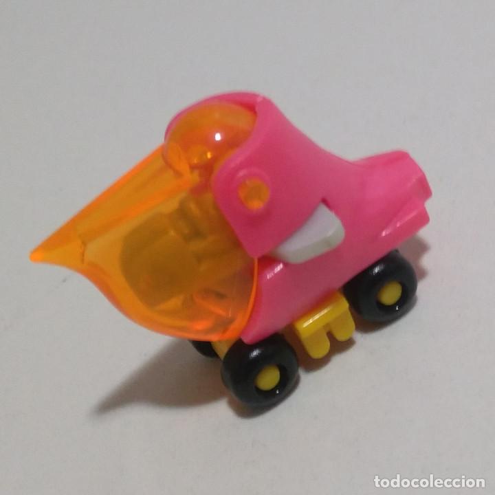 Figuras de Goma Kinder: kinder coche vehiculo pelicano robotico montable