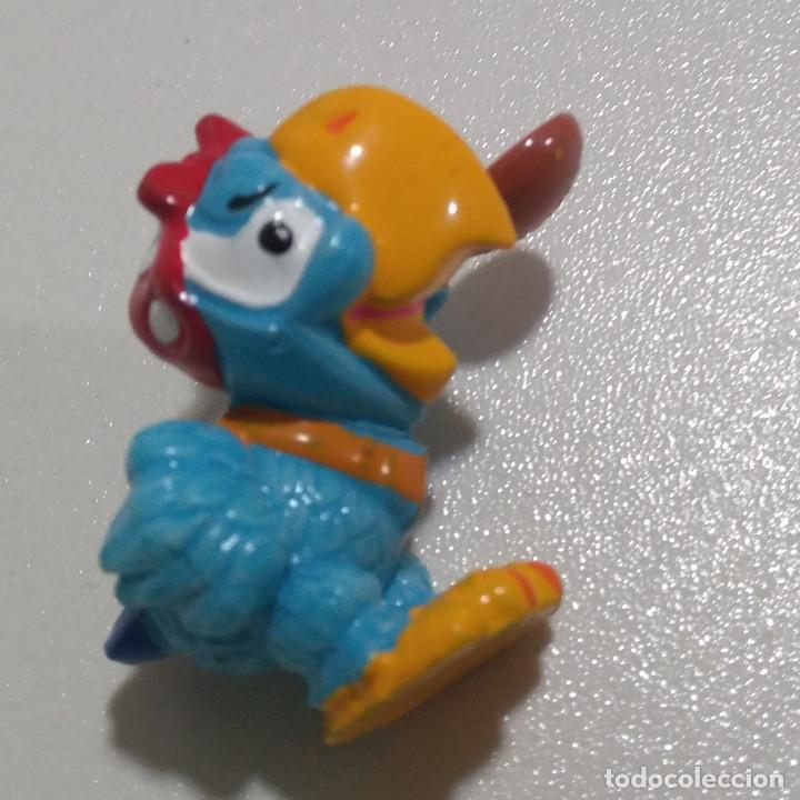 Figure di Gomma e PVC: KINDER LORO PIRATA PAPAGAYo miniatura mini pajaro papagali CUCHARA