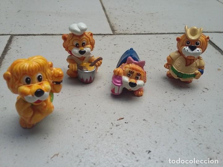 Figuras de goma Kinder: 4 figuras le&oacute;n kinder - Foto 1