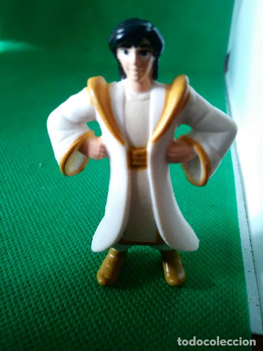 Figuras de goma y PVC: Figura Aladd&iacute;n Disney - Foto 1