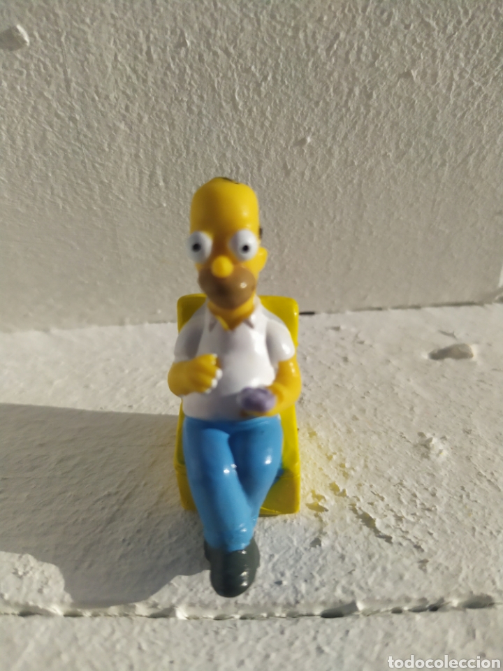Figuras de Borracha e PVC: Figura Homer Simpson tipo kinder Tm 97 Fox