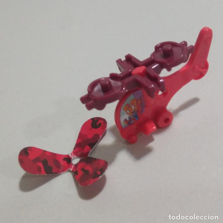 Figuras de goma Kinder: helicoptero kinder dv - Foto 1