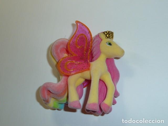 Figuras de goma y PVC: Caballo de terciopelo, con alas. Coleccionable - Foto 2