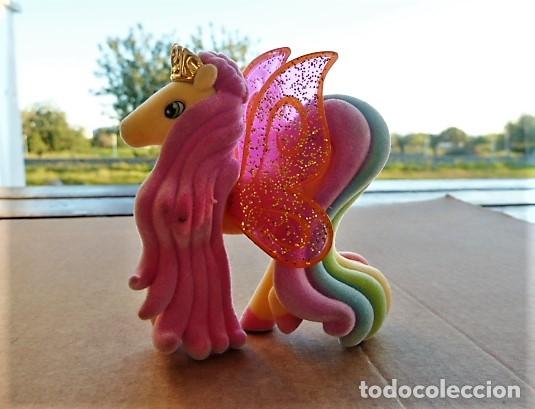 Figuras de goma y PVC: Caballo de terciopelo, con alas. Coleccionable - Foto 5