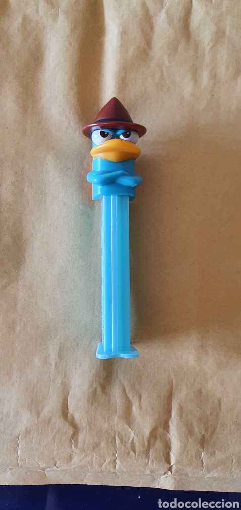 Figuras de goma y PVC dispensador PEZ: Dispensador pez perry - Foto 1