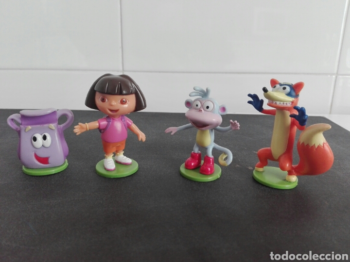 Rubber and PVC Figures: -4 FIGURAS -DE DORA LA ESPLORADORA-VIACON 2011
