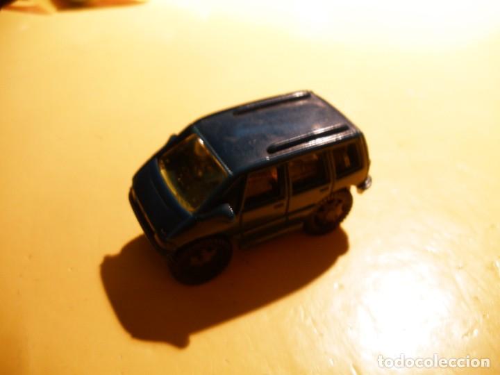 Figure di Gomma e PVC: KINDER - GERMAY AUTOS - N.4 FAMILY VAN.- COCHE DE FRICCI&Oacute;N.