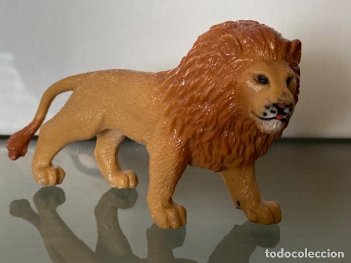 Figuras de goma y PVC: FIGURA LE&Oacute;N MINILAND - Foto 1