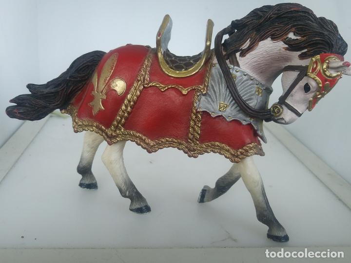 Figuras de goma y PVC: FIGURA DE CABALLO MEDIEVAL DE SCHLEICH 2007 - Foto 1