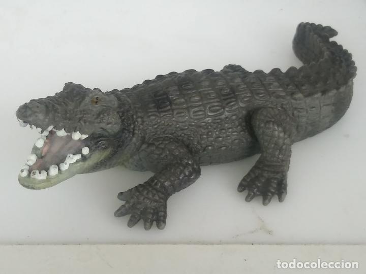 Figuras de goma y PVC: figura cocodrilo 2007 schleich - Foto 1
